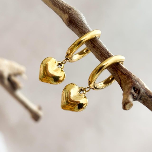 Candonguita Corazon Gold.
