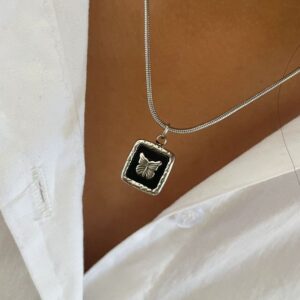 Collar Butterfly Silver Negro