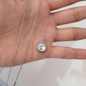 Collar Lunita Silver White.