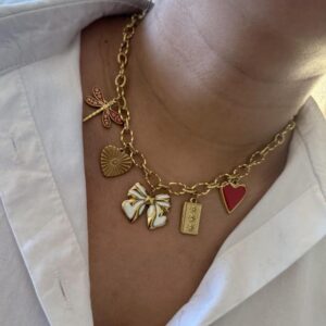 Collar Multicharm Carmesí