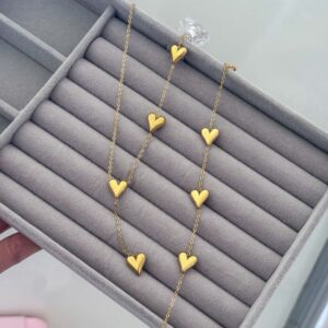 Set Corita